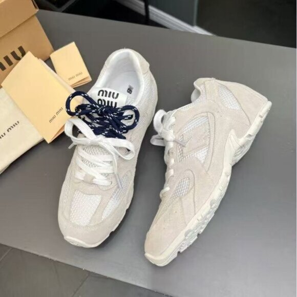 NWB Miu Miu x New Balance 530 SL Sneakers - Picture 4 of 7